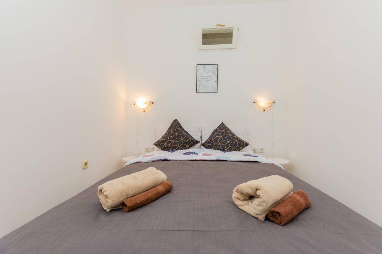 Apartment Kucera Rovinj Exterior photo